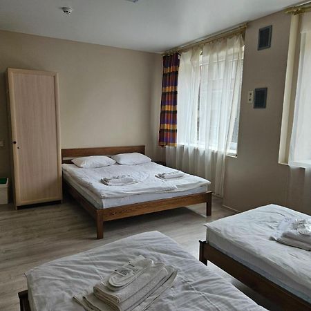 Lion Hill Hotel Лвив Екстериор снимка