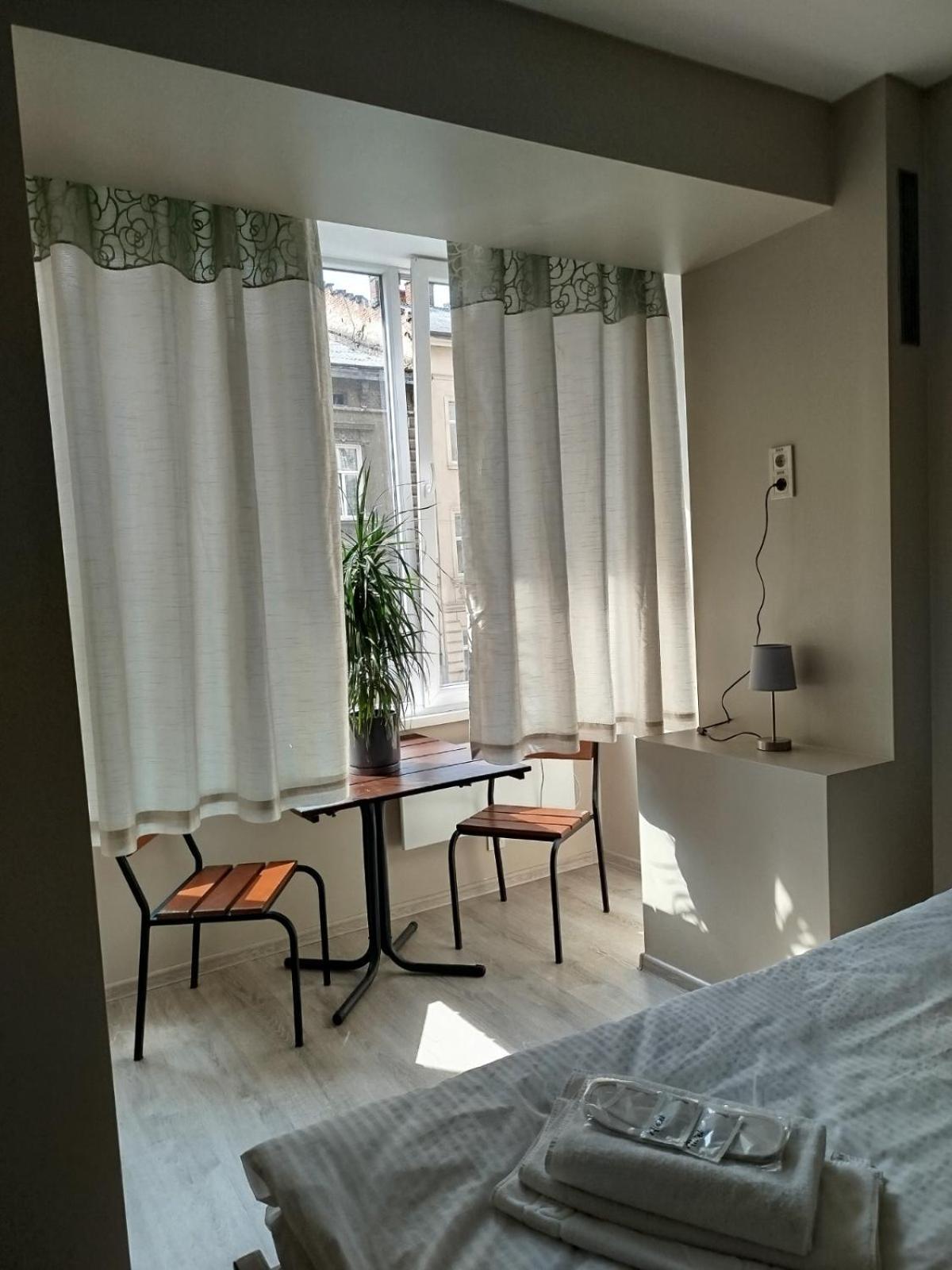 Lion Hill Hotel Лвив Екстериор снимка
